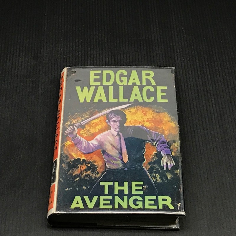 The Avenger Edgar Wallace Revised Edition 1968 Dust Jacket Exlib Hardcover