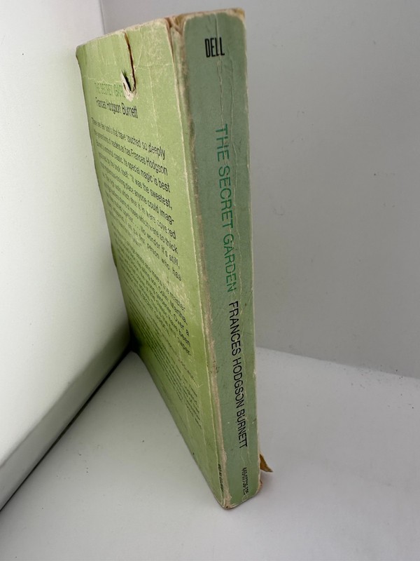 The Secret Garden Frances Hodgson Burnett Dell 1973 Vintage Paperback gallery