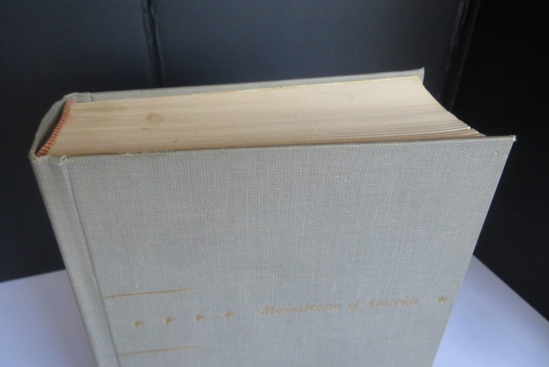 1965 Experience of War: The United States in World War II by Kenneth S. Davis gallery