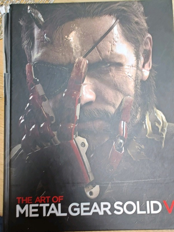 The Art of Metal Gear Solid V Official Art Book Dark Horse 2016 Hardcover