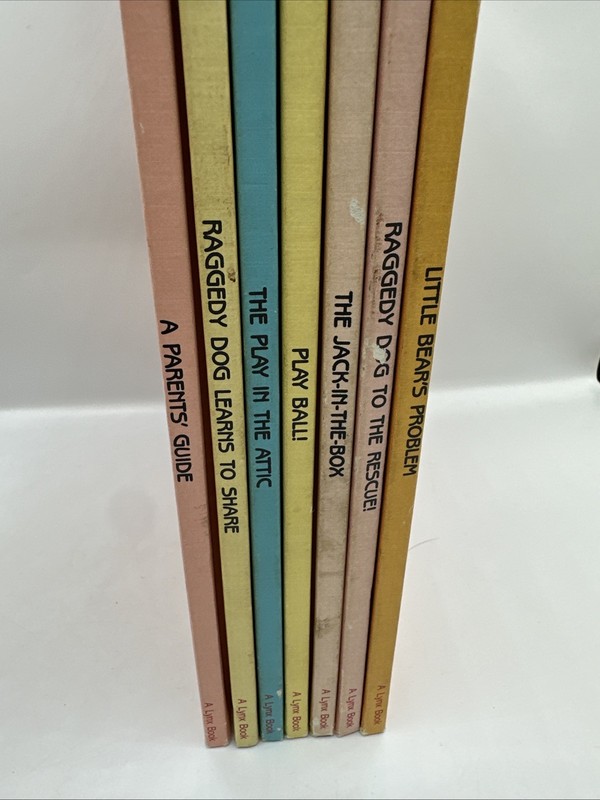 Raggedy Ann & Andy's Grow and Learn Library 1988 Lynx Books Set of 7 gallery