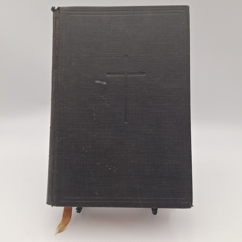 1952 New American Catholic Ed THE HOLY BIBLE Benziger Brothers Family Record