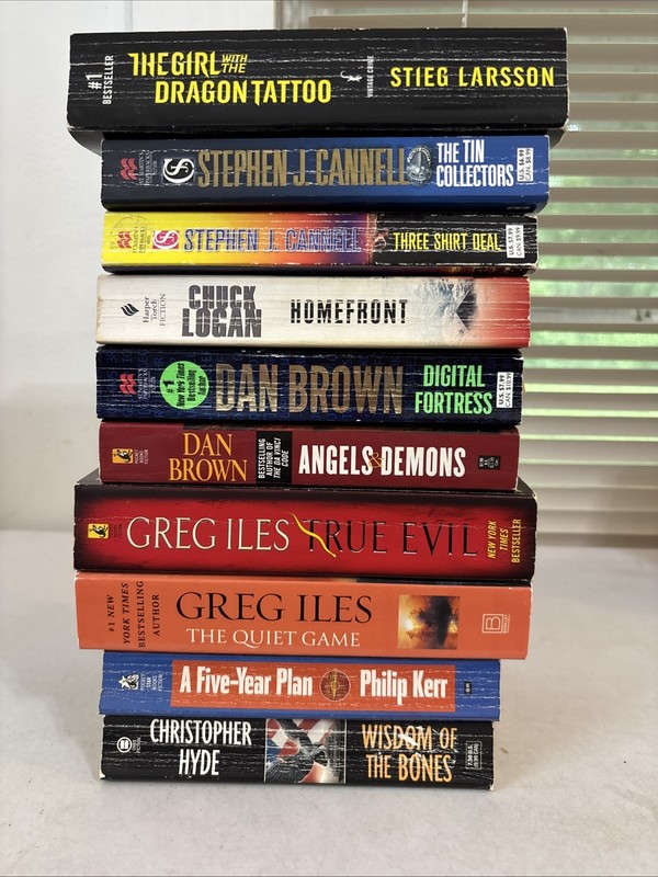 Lot of 10 – Mystery and Thrillers – Mixed Authors – FREE SHIPPING