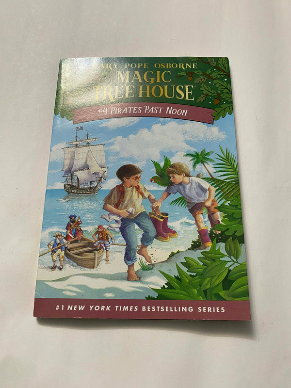 Pirates Past Noon: Magic Tree House Series #4 by Mary Pope Osborne pb VERY GOOD gallery