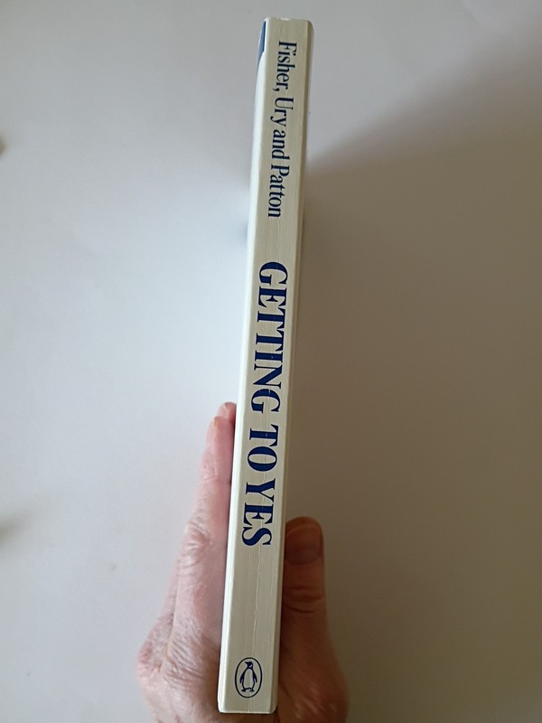 Getting To Yes: Negotiating Agreement Without Giving In, 2nd Edition 1991 PB, VG gallery