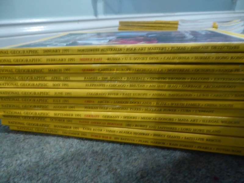 National Geographic magazine bundle x 41 1991-1993 complete plus gallery