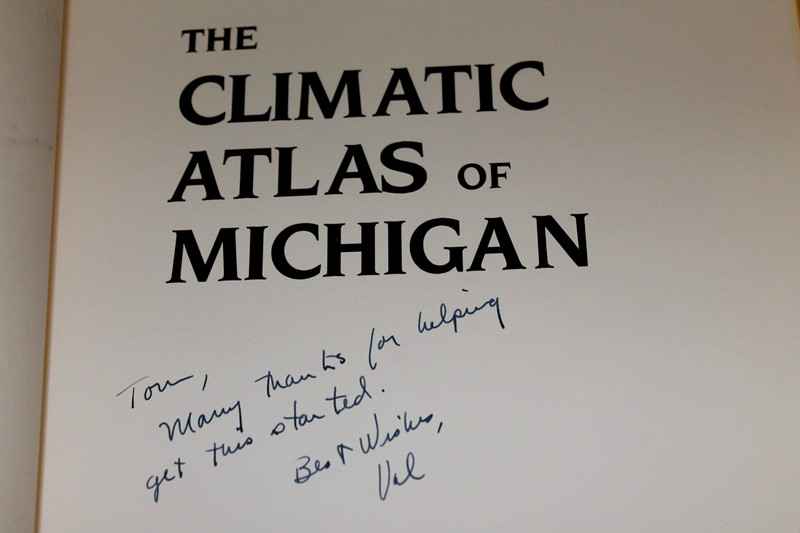 SIGNED (1990 HB) THE CLIMATIC ATLAS OF MICHIGAN Val Eichenlaub 400+ Maps gallery