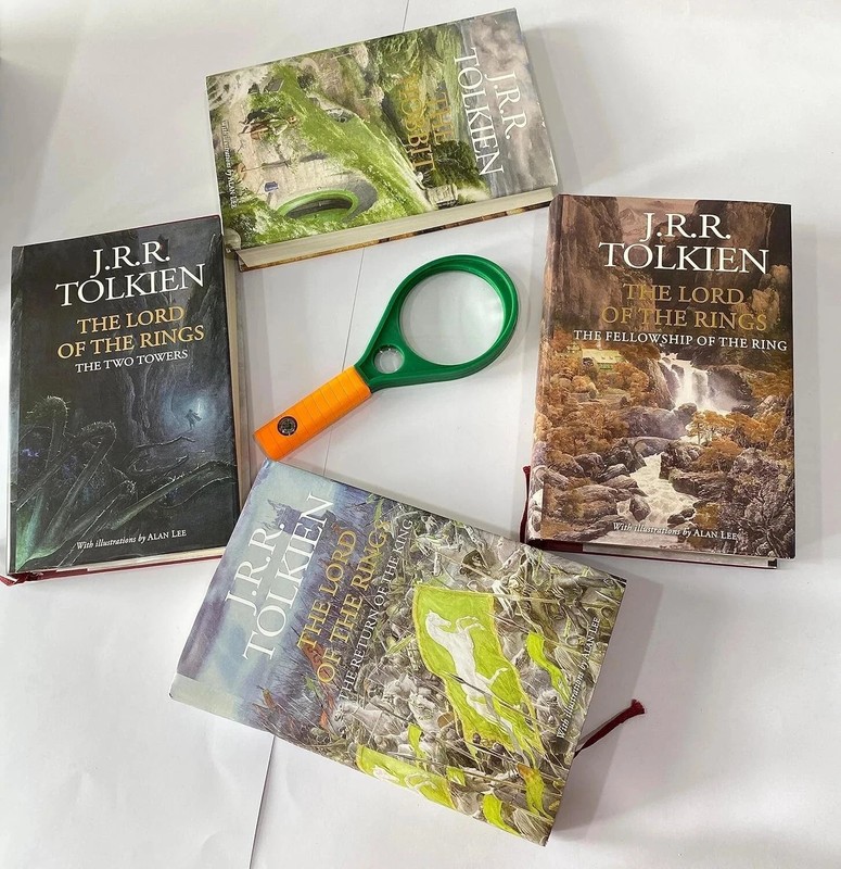 The Hobbit & The Lord of the Rings Boxed Set Illustrated edition Hardcover NEW gallery