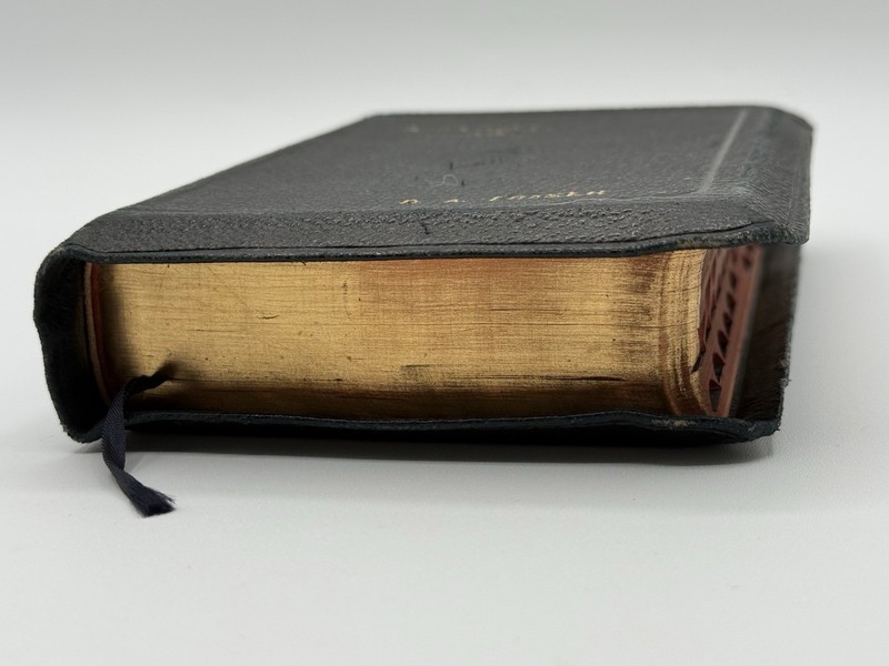 Vintage Thomas Nelson ASV Holy Bible Illustrated Leather Indexed 1930s Gold gallery