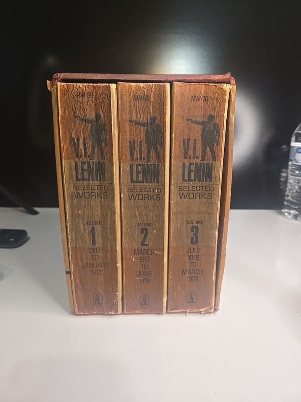 V.I. Lenin Selected Works in 3 Volumes w/Slipcase 1967 Paperback. G42