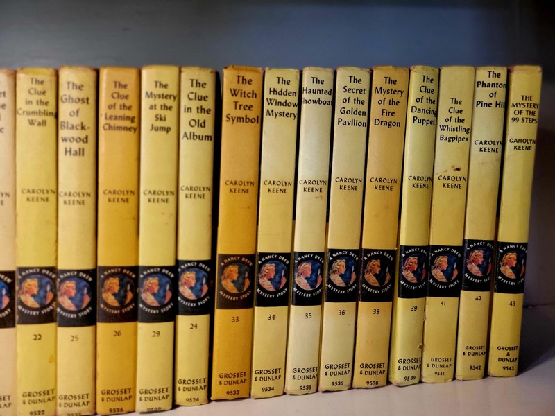 Vintage Nancy Drew & Dana Girls Lot 47 Books Grosset Dunlap Yellow Spine Keene gallery