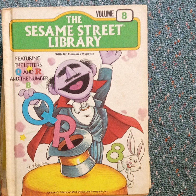 The Sesame Street Library Vol 8 Letters Q & R Number 8 Hardcover See