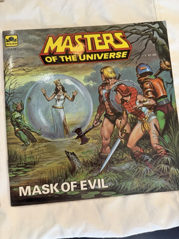 Golden Books Masters of the Universe Hardcover Illustrated Lot Mask of Evil +6 gallery