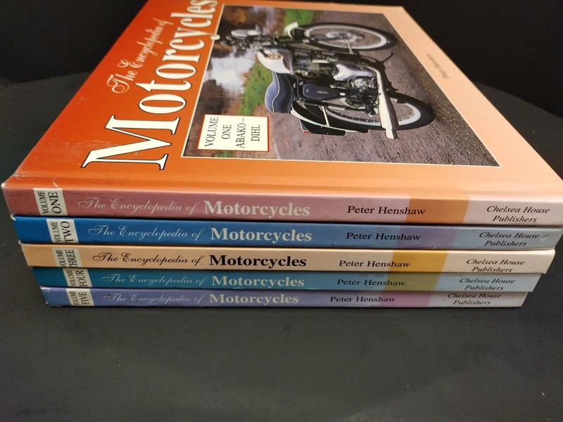 The Encyclopedia of the Motorcycle by Henshaw, Peter Vol 1-5