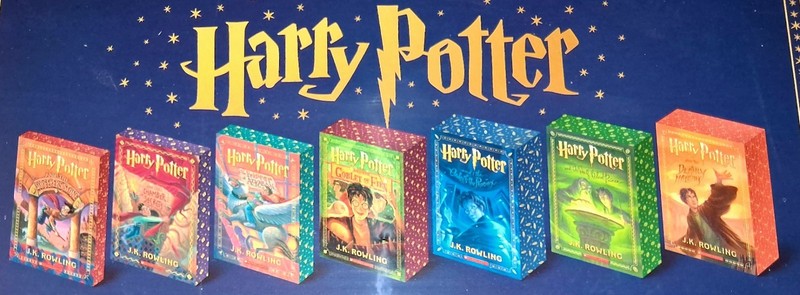 Harry Potter Box Set Paperback Stenciled Edges NEW and SEALED JK Rowling Fantasy gallery