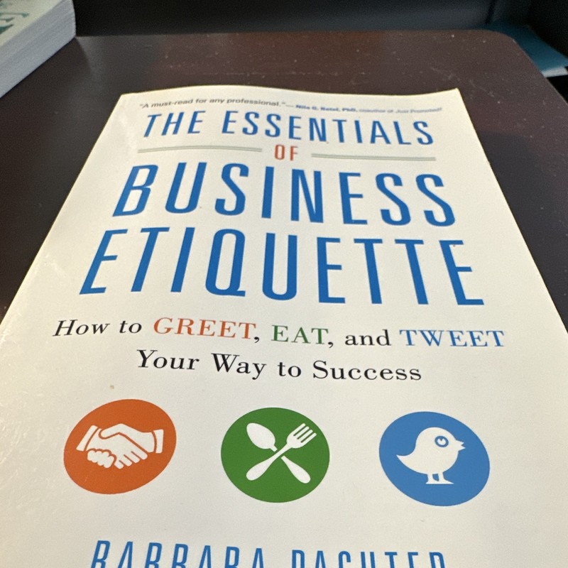 McGraw-Hill Essentials of Business Etiquette Barbara Pachter Paperback Ethics