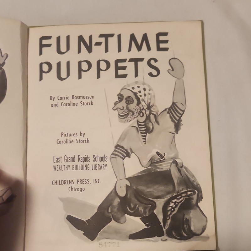 Carrie Rasmussen Fun-Time Puppets Hardcover 1961 Childrens Press Illustrated gallery