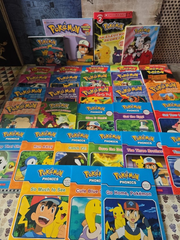 Lot Of 33 Pokémon Books- Pokémon Junior Johto Phonics Movie Mewtwa Sword Shield