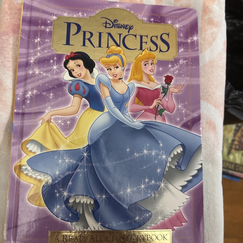Disney Princess : A Read-Aloud Storybook by Jennifer Liberts Weinberg (2002,…