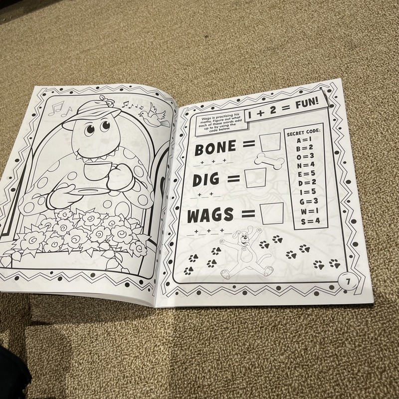 Wiggles Colouring & Puzzle Book Emma Wiggle Cast Merchandise Memorabilia 2014 PB gallery