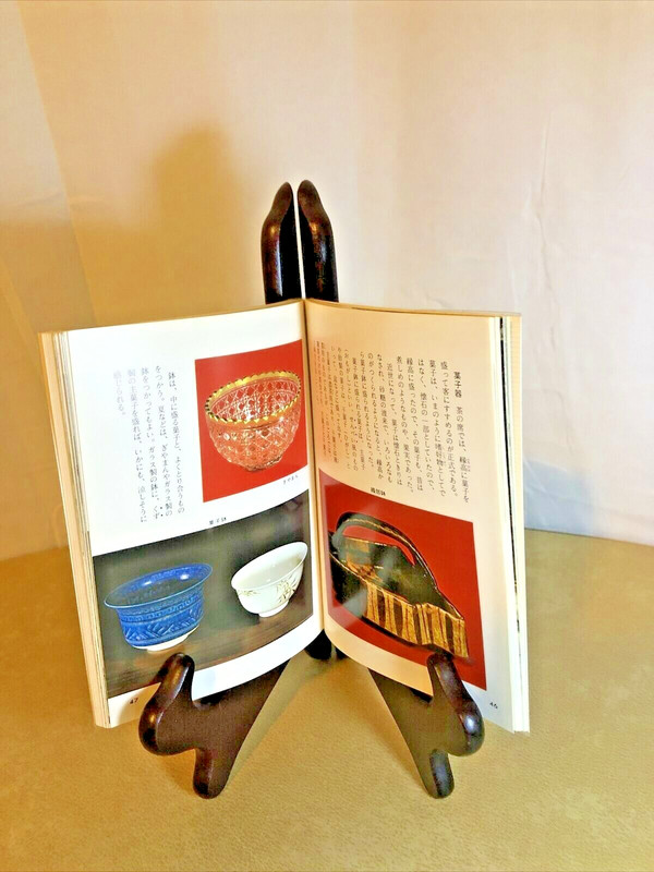 Hoikusha Color Book of Japan photos booklet written in Japanese gallery