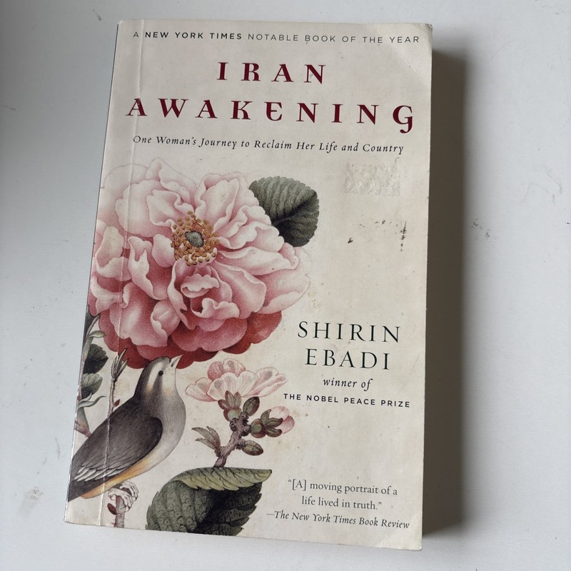 Iran Awakening : One Woman’s Journey to Reclaim Her Life and Country by…