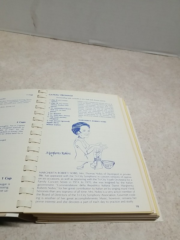 Tri City Symphony Davenport Iowa 1979 Standing Ovations Spiral Bound Cookbook gallery