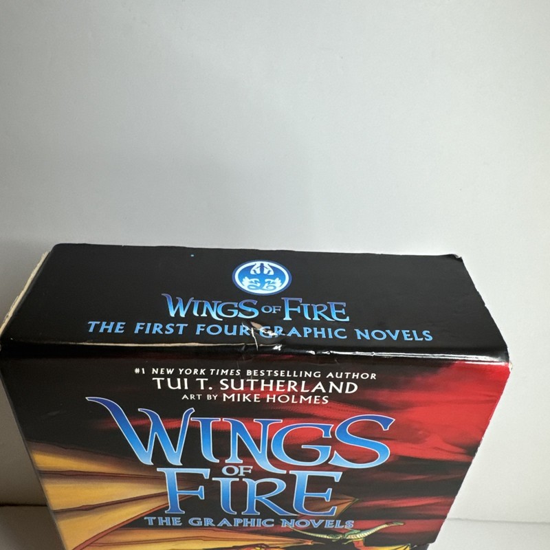 Wings of Fire Graphic Novels Boxset Books 1-4 Paperback Tui T Sutherland 2021 gallery