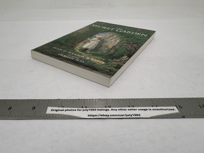 (1) The Secret Garden Paperback by Frances Hodgson Burnett 1994 Godine, Rust gallery