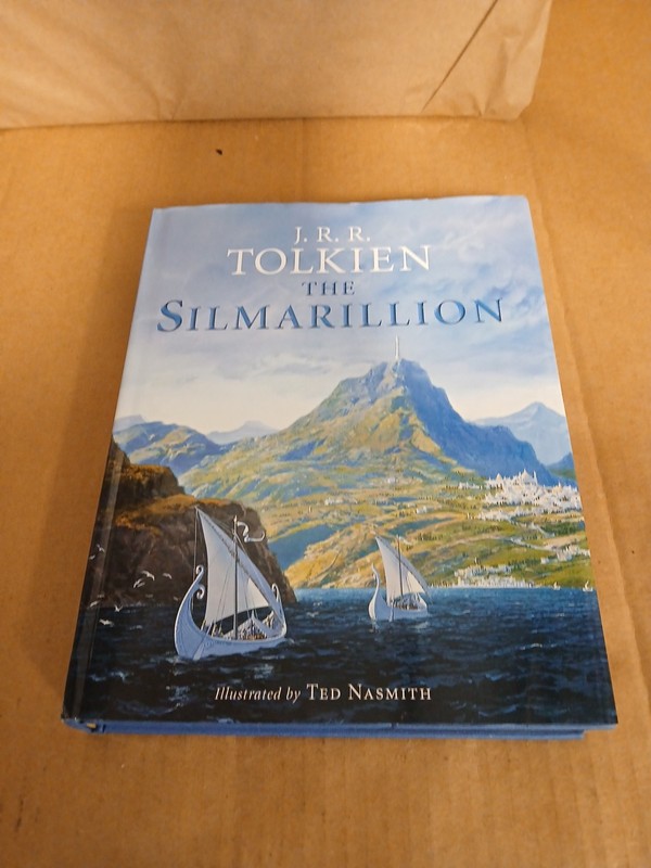 Silmarillion by J. R. R. Tolkien and Christopher Tolkien (Hardcover) SEE DESC