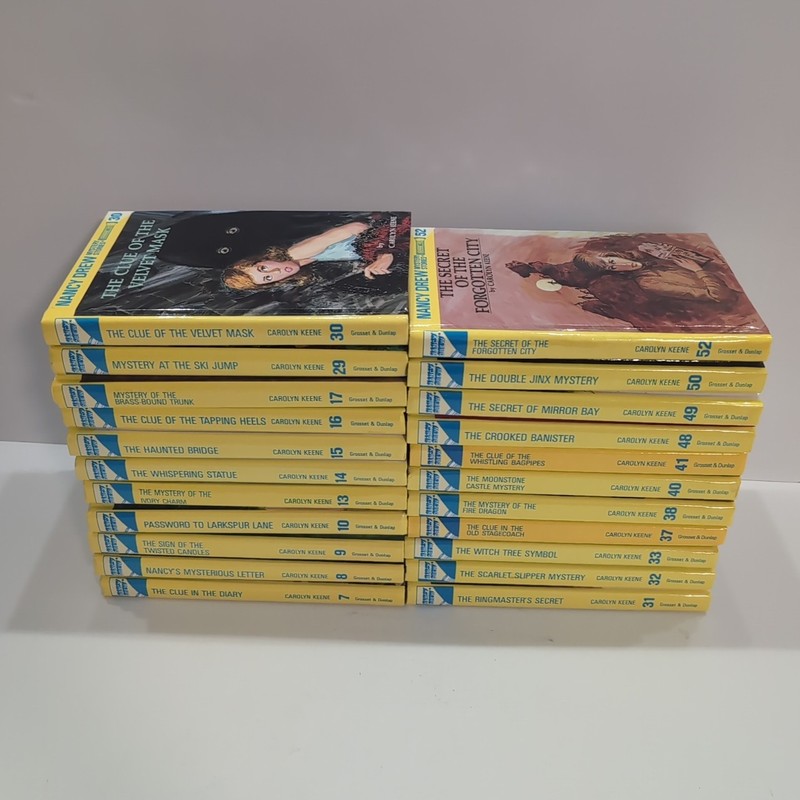 Lot of Nancy Drew Flashlight Series Books Carolyn Keene HARDCOVERS Lot Of 22 G+ gallery