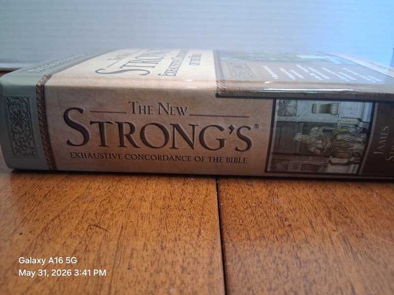 Nelson The New Strong's Exhaustive Concordance Bible HC Thumb Index Strong 2005 gallery