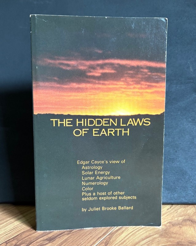 The Hidden Laws of Earth – Juliet Brooke Ballard PB Edgar Cayce A.R.E. Press
