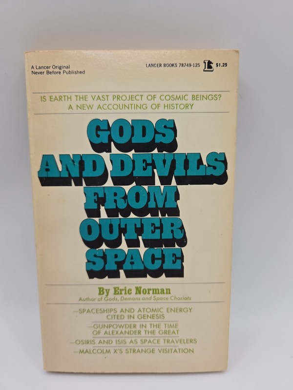 Gods And Devils From Outer Space By Eric Norman 1973 PB G-522