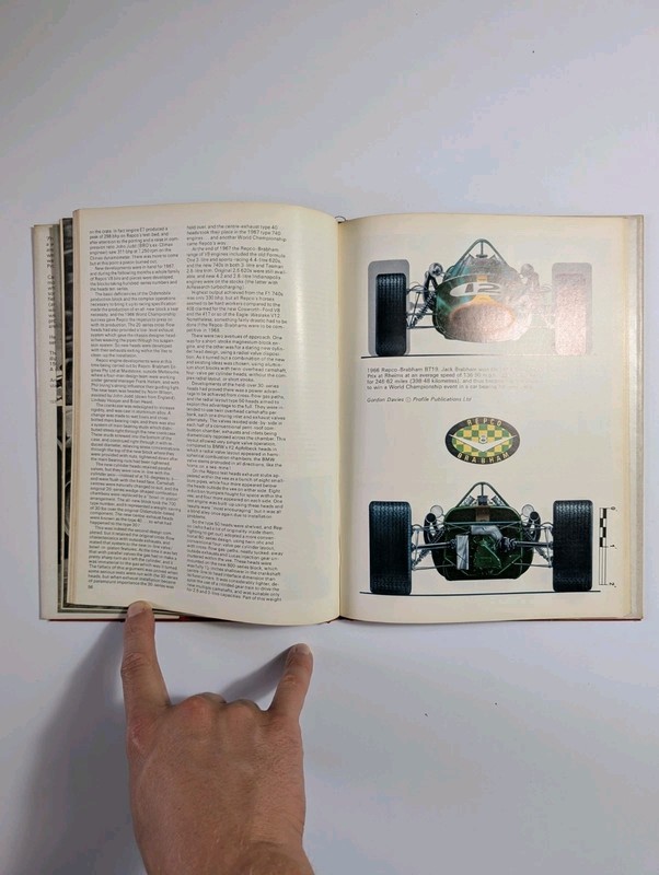 CARS IN PROFILE Collection 1 - Anthony Harding - 1974 Vintage Automotive Book gallery