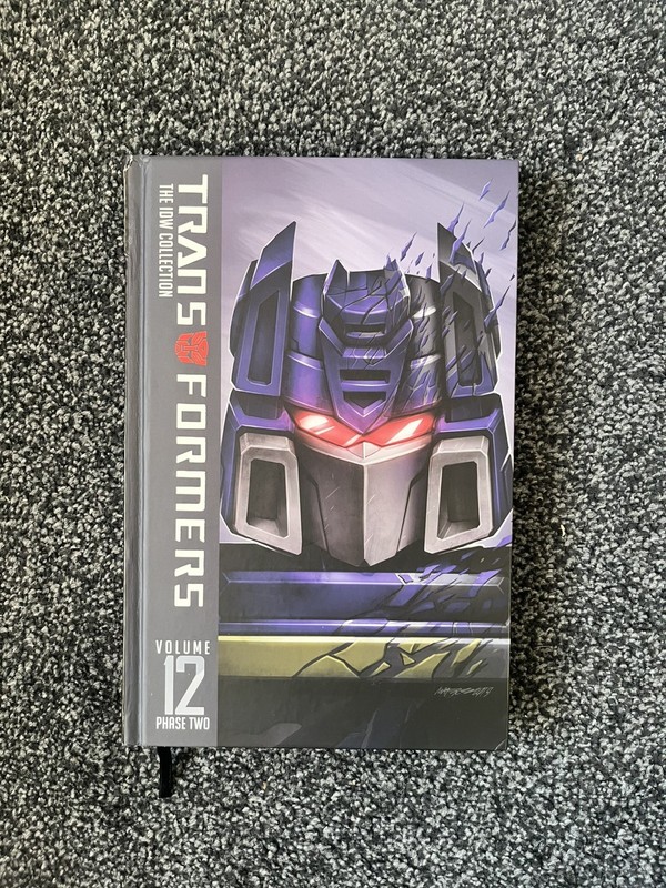 Transformers IDW Collection Phase 2 Volume 12 LIKE-NEW CONDITION