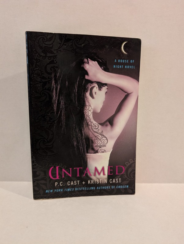 House of Night Series Books 1–9 + Companion Novella | P.C. Cast, Kristin Cast gallery