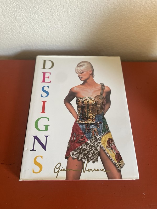 Designs by Gianni Versace (1994) HB/DJ Art Fashion Luxury Elite Italy