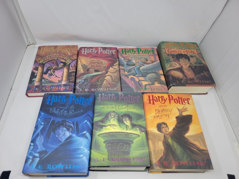 Harry Potter Volumes 1-7 HARDCOVER Book Set COMPLETE JK Rowling