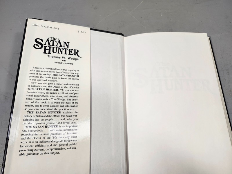 The Satan Hunter by Thomas W. Wedge & Robert L. Powers Hardcover True Crime Book gallery
