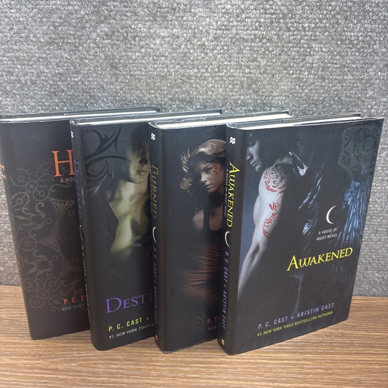 P. C. Cast + Kristin Cast – A House of Night Novel Series Lot 4 Books Hardcover