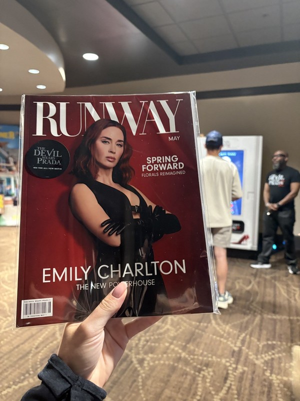 Limited Edition The Devil Wears Prada 2 Movie Runway Magazine 2026 – Sealed NEW