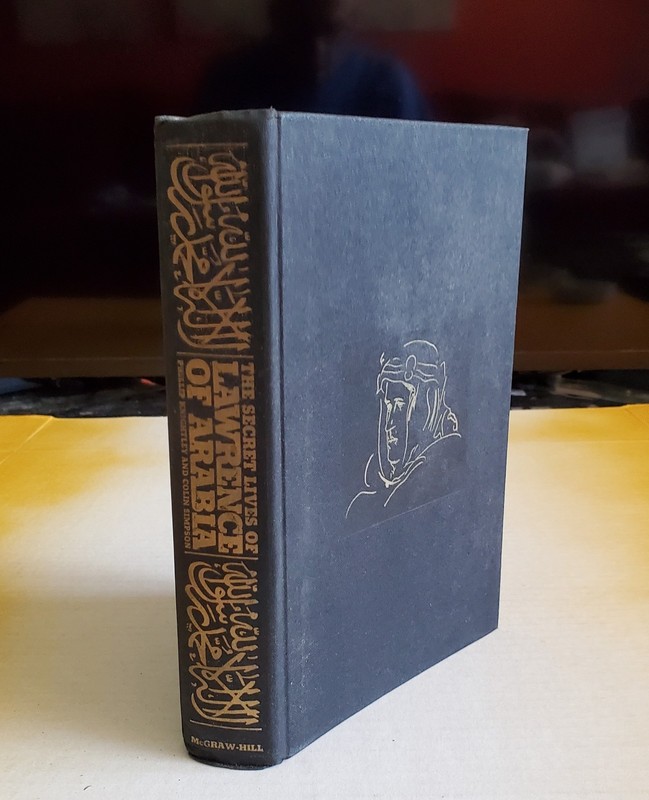 VINTAGE BOOK – «THE SECRET LIVES OF LAWRENCE OF ARABIA» BY PHILLIP KNIGHTLY 1970