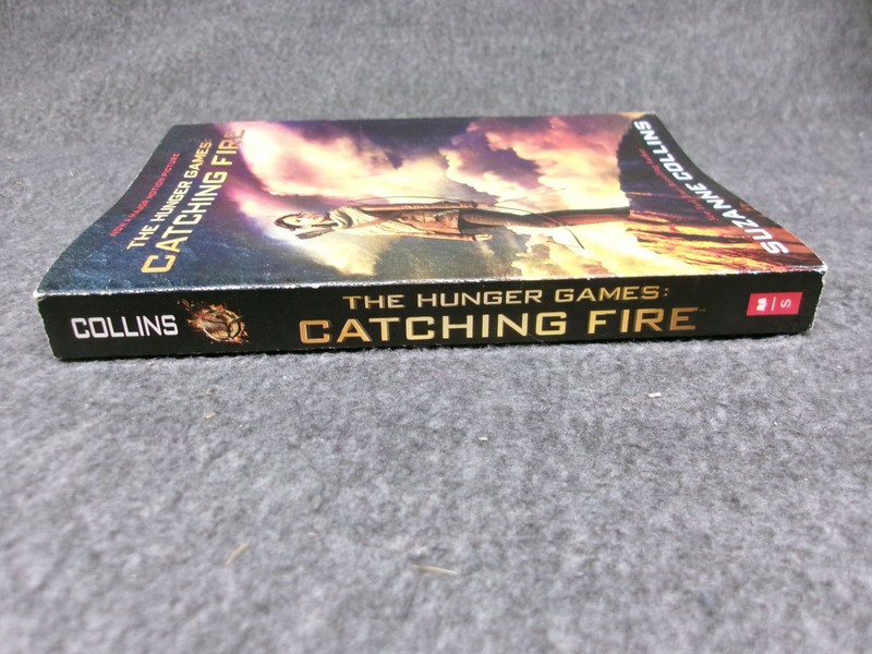 Suzanne Collins Catching Fire Paperback Scholastic 2013 YA Dystopian Novel gallery