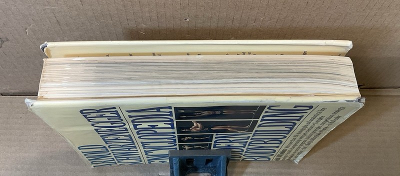 Arnold Schwarzenegger Encyclopedia of Modern Bodybuilding Hard Cover 1st Edition gallery