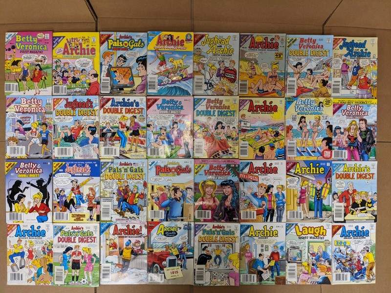 Lot of 10 Archie Comics Betty and Veronica/Jughead Jones/Digest & Double RANDOM gallery