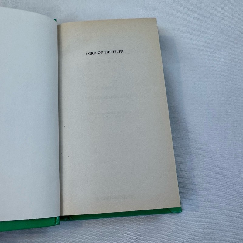 Lord of the Flies William Golding HC Hardcover 1993 Perigee Everbind Library gallery
