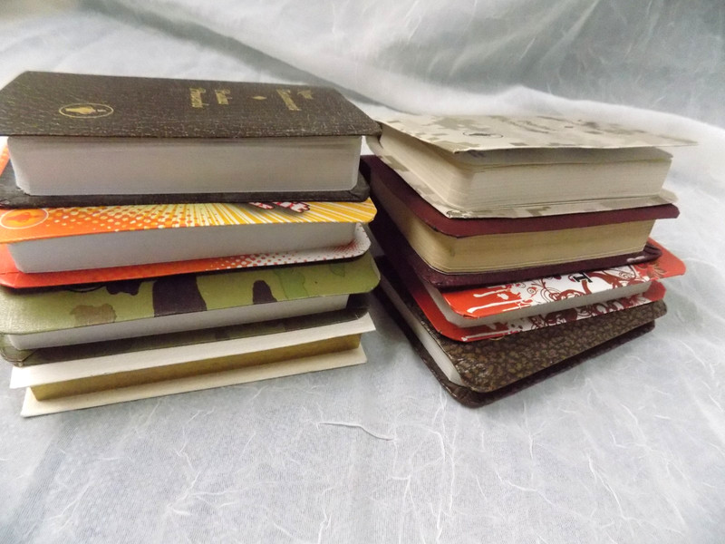 LOT 8 GIDEONS Pocket New Testament Psalms Proverbs NKJV New King James Ver BIBLE gallery