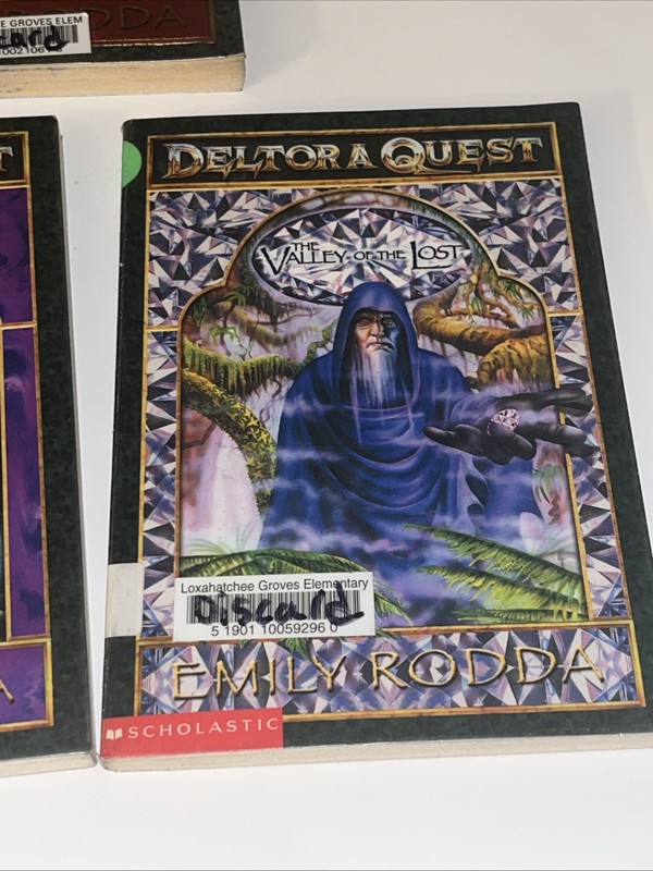 Lot Of 5 Emily Rodda Deltor A Quest Scholastic Paperbacks 1,2,5,6 & 7 gallery