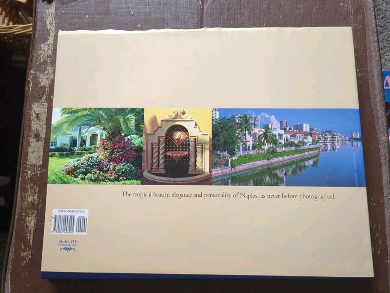 Exclusively Naples by Robert Kraus (2,000, Hardcover) Very Large Book gallery